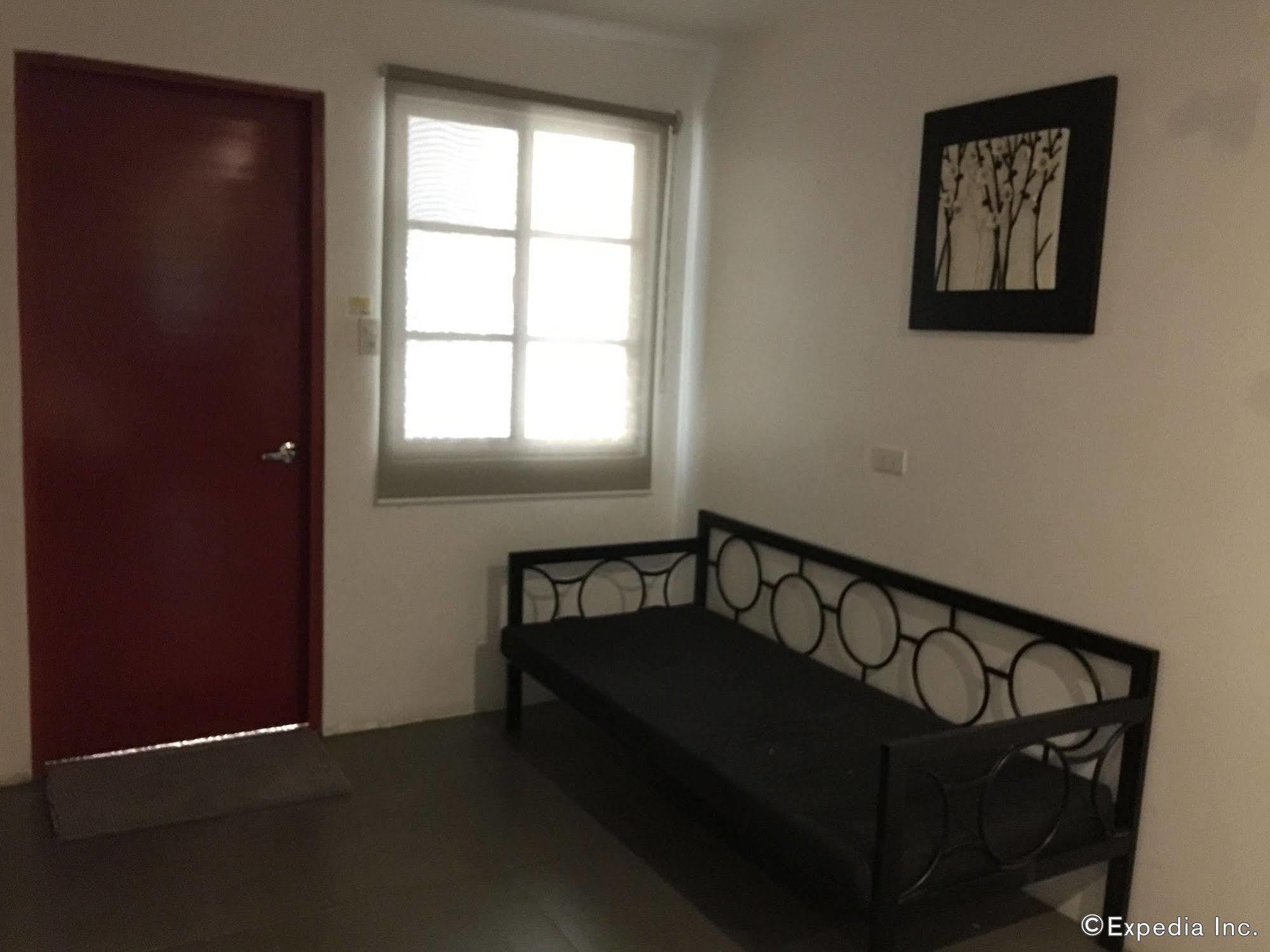 RedDoorz Micasa Lodge Coron Palawan Zewnętrze zdjęcie