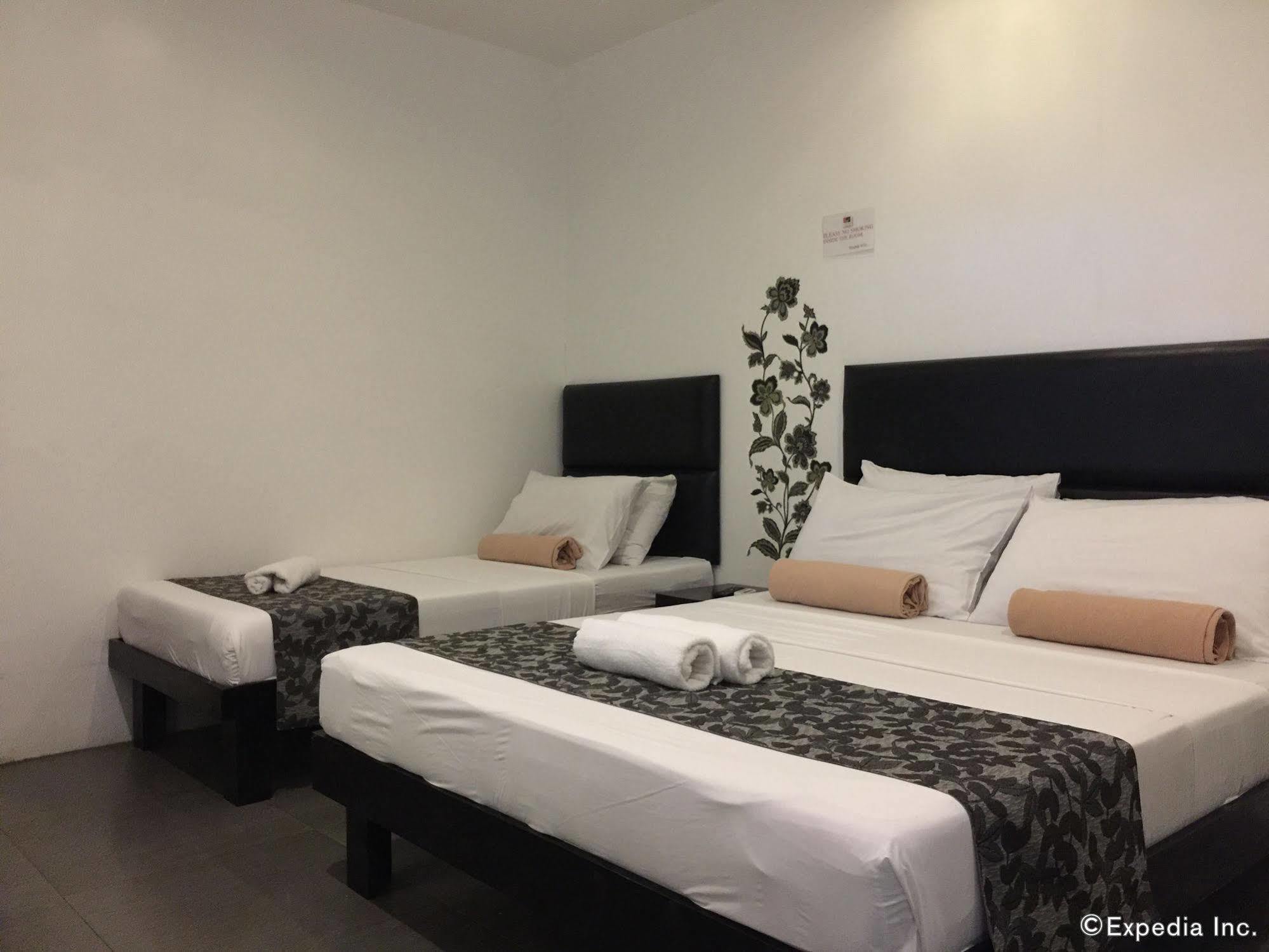 RedDoorz Micasa Lodge Coron Palawan Zewnętrze zdjęcie